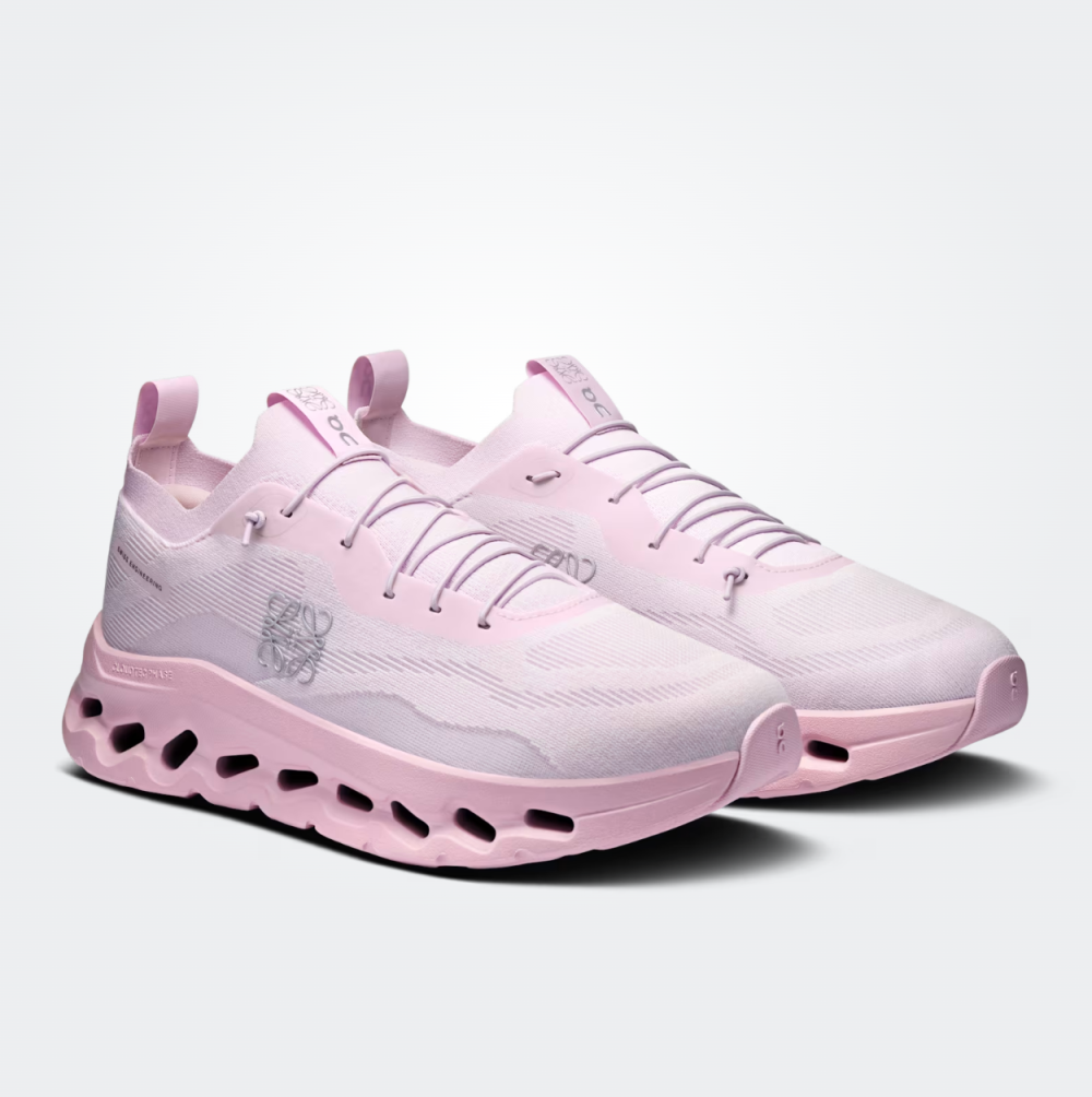 Sneaker Loewe x ON Cloudtilt Rose — Chaussure Luxe Running