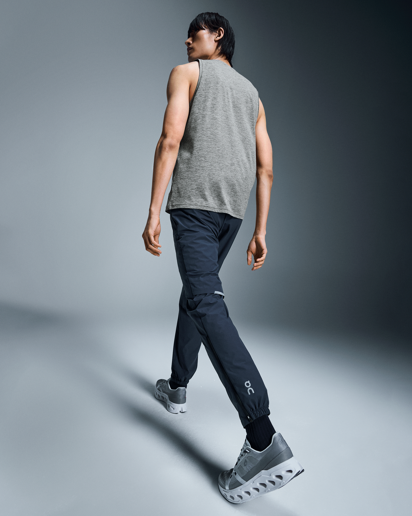 Pantalon Core ON Running Bleu — Sport Running Homme