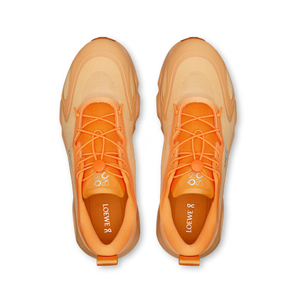 Sneaker Loewe x ON Cloudsolo Orange — Chaussure Luxe Running