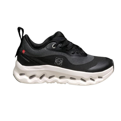 Sneaker Loewe x ON Cloudtilt Noir Blanc — Chaussure Luxe Running