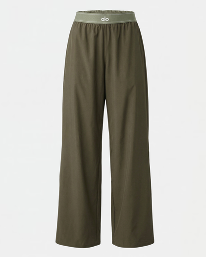 Pantalon Suit Up Alo Yoga Vert — Tenue Yoga Sport Femme
