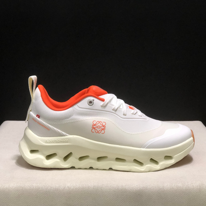 Sneaker Loewe x ON Cloudtilt Orange — Chaussure Luxe Running