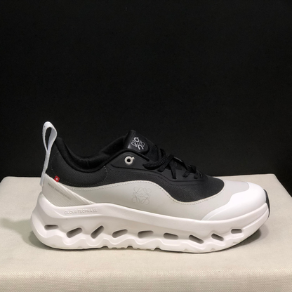Sneaker Loewe x ON Cloudtilt Gris Souris — Chaussure Luxe Running