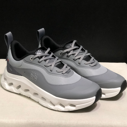 Sneaker Loewe x ON Cloudtilt Gris — Chaussure Luxe Running