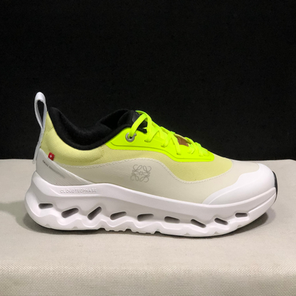 Sneaker Loewe x ON Cloudtilt Jaune — Chaussure Luxe Running