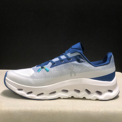 Basket ON Running Cloudtilt Blue Whale — Chaussure Sport CloudTec