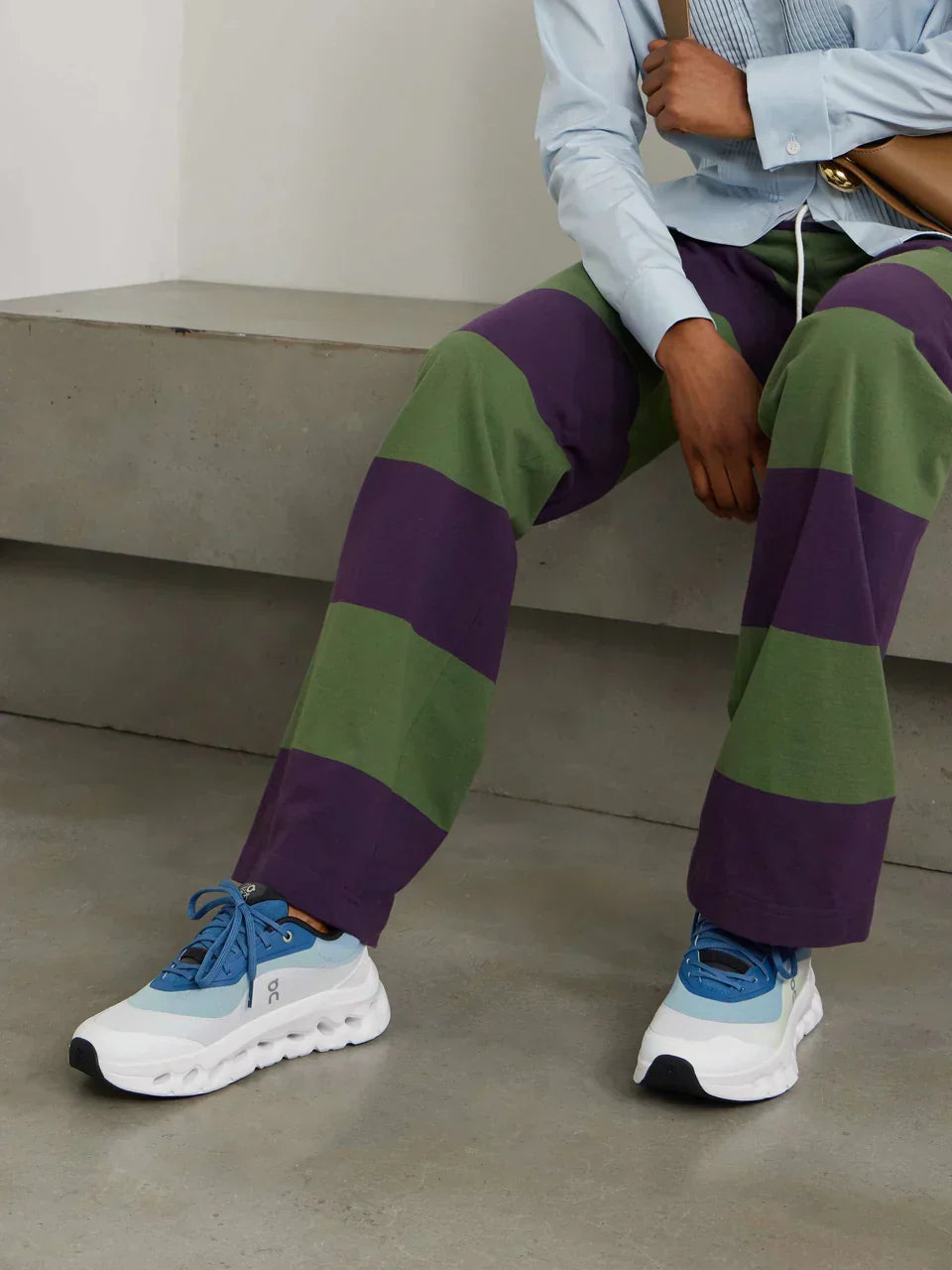 Sneaker Loewe x ON Cloudtilt Bleu Ciel — Chaussure Luxe Running