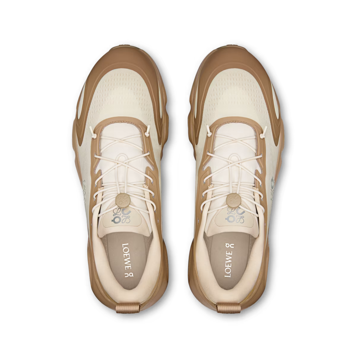 Sneaker Loewe x ON Cloudsolo Sable Crème — Chaussure Luxe Running
